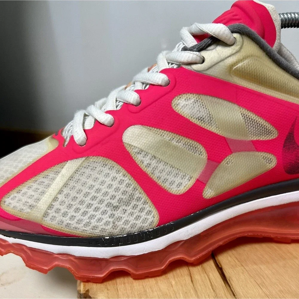 Nike women size